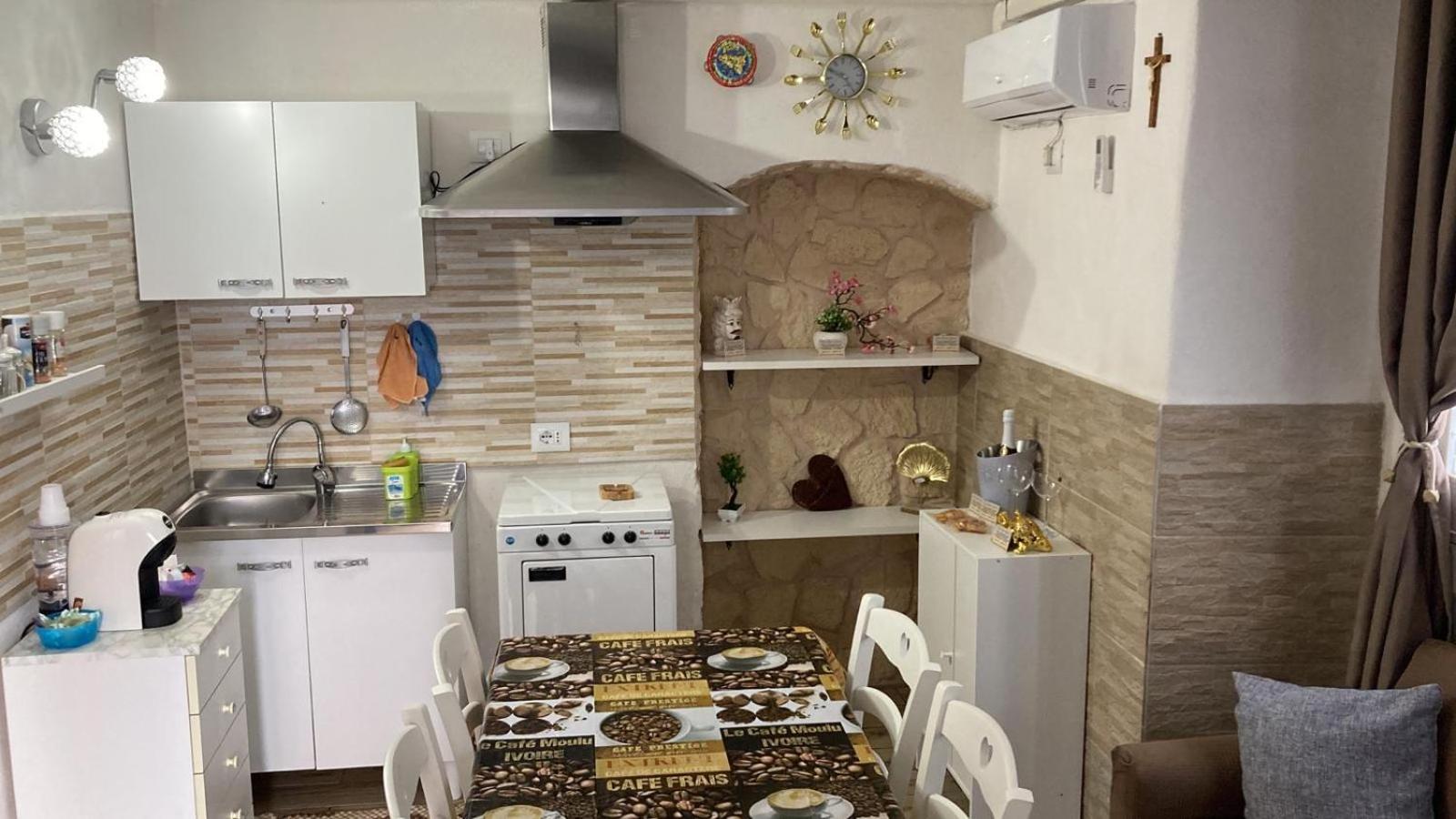 Casa Vacanze Eleonor Катания Экстерьер фото